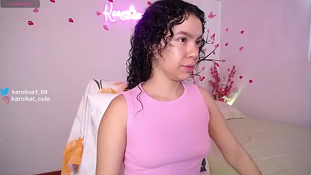 Karolina 1 online show from 11-04-25, 01:48