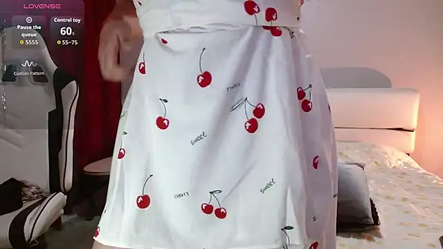 Freyja soh online show from 12-02-25, 09:38