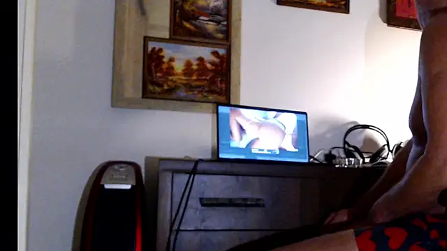 0anal21 online show from 10-30-25, 04:04