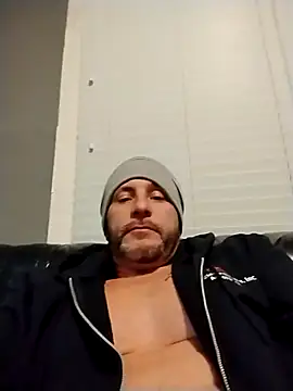 ShaneJames11 online show from 02-11-25, 12:28