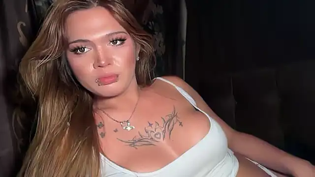 Claire Brooke online show from 03-10-26, 06:12