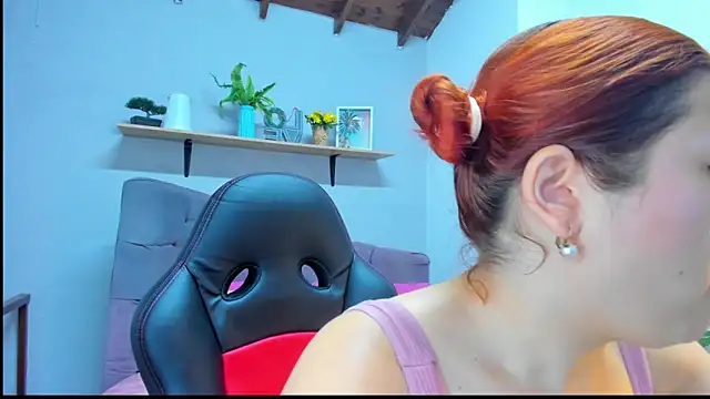 Gretta Queen online show from 03-22-26, 03:24