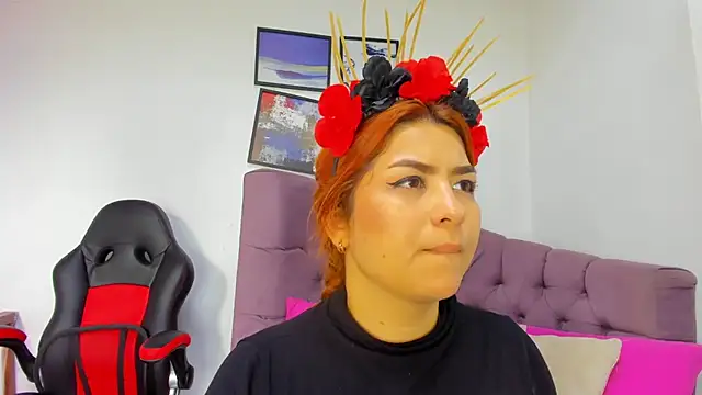 Gretta Queen online show from 10-27-25, 06:31