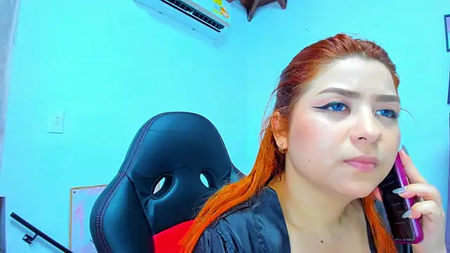 Gretta Queen online show from 11-18-25, 06:11