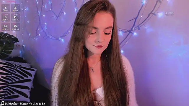 xwiuiwx online show from 10-07-25, 01:01