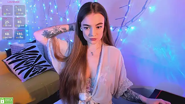 xwiuiwx online show from 02-12-25, 04:55