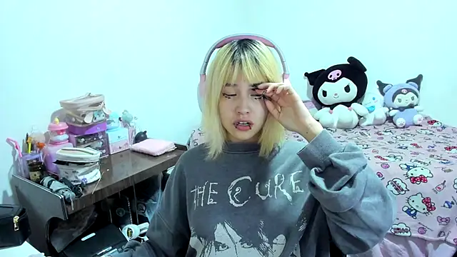 Akane-Mou online show from 09-24-25, 04:52