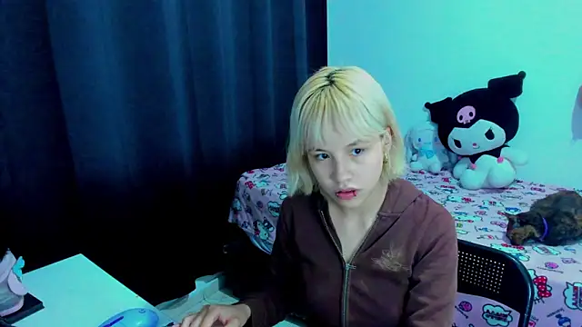 Akane-Mou online show from 03-17-26, 12:24