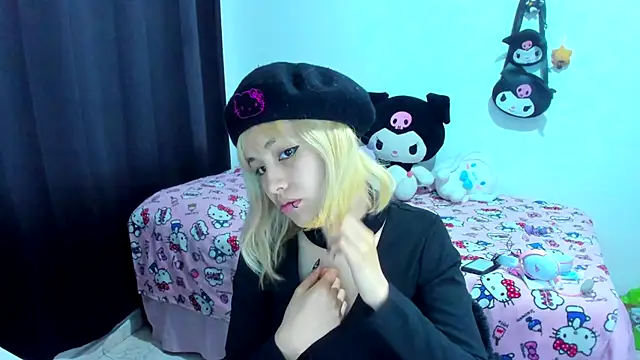 Akane-Mou online show from 10-26-25, 01:28