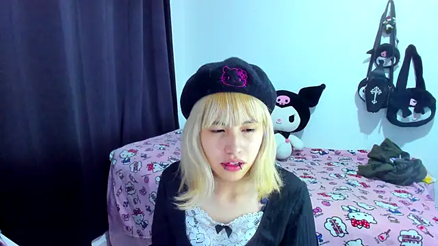 Akane-Mou online show from 11-22-25, 04:33