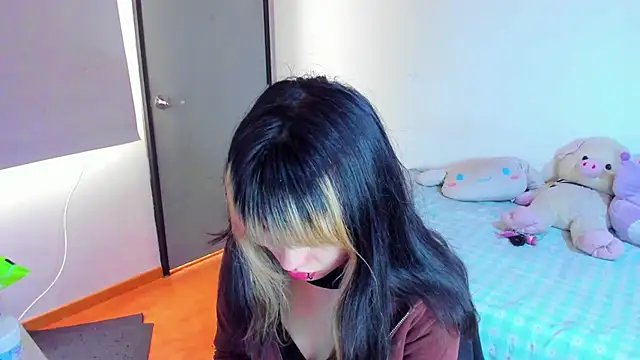 Akane-Mou online show from 01-18-25, 03:27