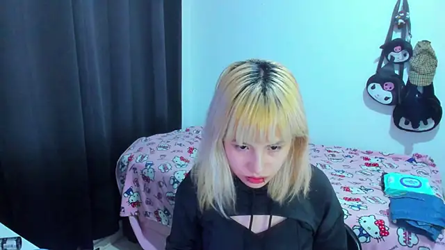 Akane-Mou online show from 11-30-25, 03:18