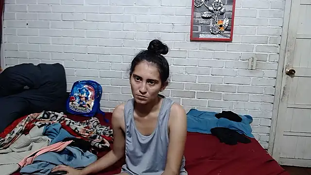 valeriaswang Lucas online show from 03-29-26, 10:00