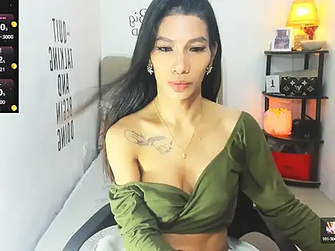 Trixie Mattel21 online show from 02-14-26, 10:54