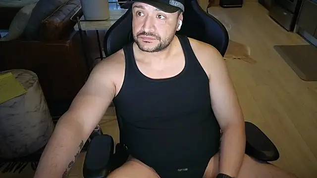 HungandThickLatin online show from 01-10-26, 12:50