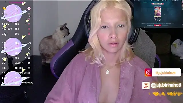 jujubinhahot online show from 12-17-25, 08:19