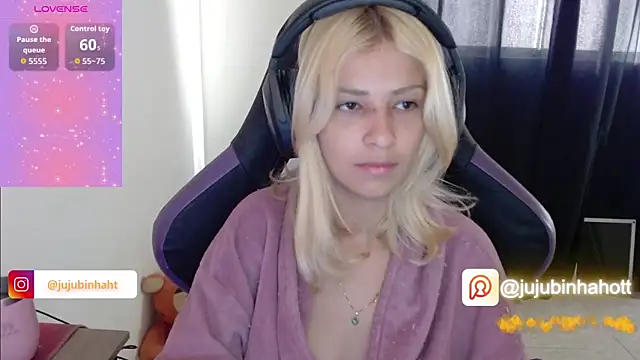 jujubinhahot online show from 10-21-25, 09:41