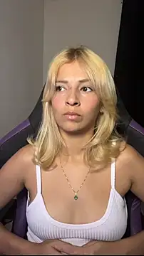 jujubinhahot online show from 10-18-25, 10:34