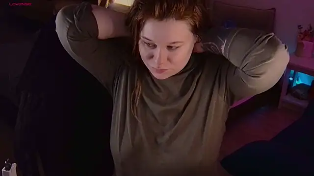 cutenessa online show from 12-19-25, 05:32