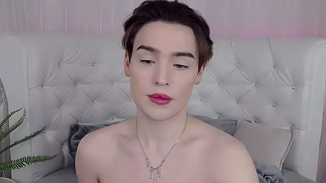 RobbyCharming online show from 05-03-26, 04:50
