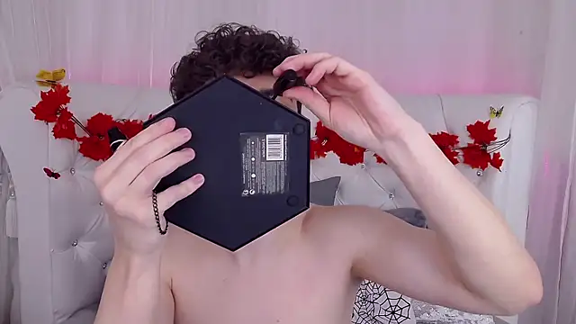 RobbyCharming online show from 10-29-25, 03:49