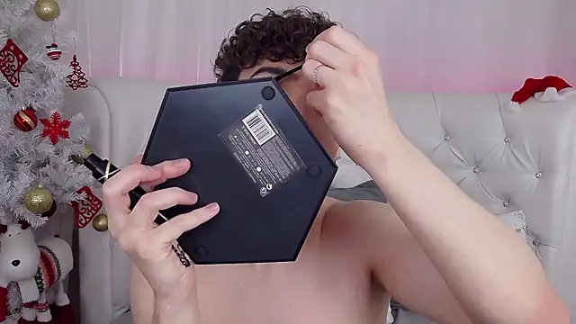 RobbyCharming online show from 12-21-25, 03:41