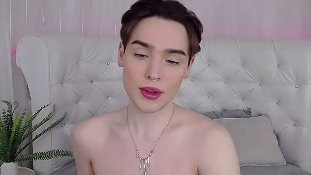 Snapshot of RobbyCharming chatting on 04-06-26, 04:41 RobbyCharming online show from 04-06-26, 04:41