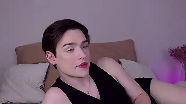 RobbyCharming online show from 06-13-26, 07:39