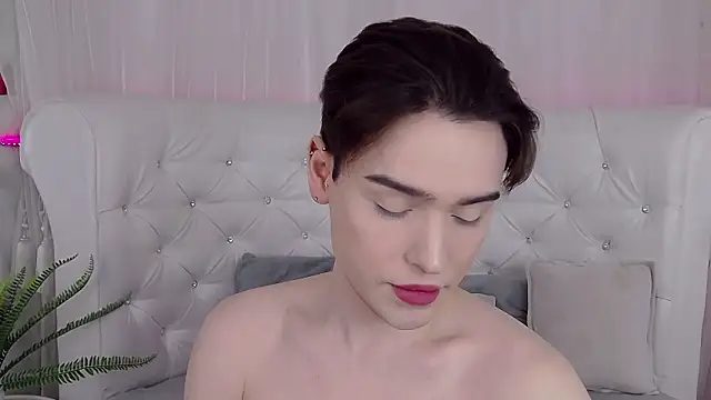 RobbyCharming online show from 05-04-26, 04:38