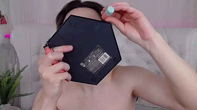 RobbyCharming online show from 04-24-26, 04:47