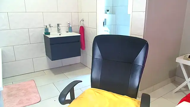 Lalakin90 online show from 10-08-25, 08:49