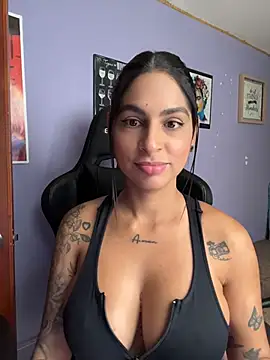 Snapshot of charlotte_stevenss_ chatting on 05-05-26, 02:42 charlotte stevenss online show from 05-05-26, 02:42