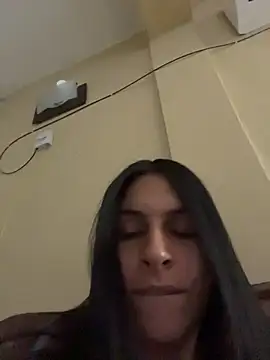 Snapshot of charlotte_stevenss_ chatting on 04-24-26, 01:24 charlotte stevenss online show from 04-24-26, 01:24