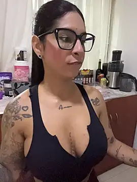 charlotte stevenss  online show from 03-03-26, 02:35