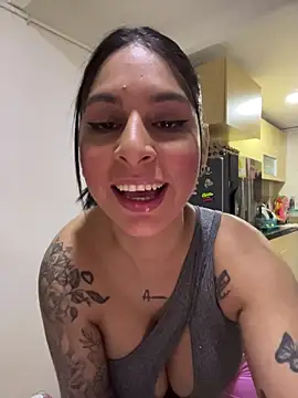 charlotte stevenss  online show from 12-14-25, 12:55