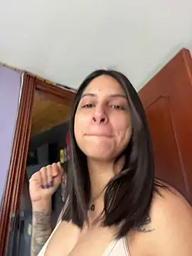 charlotte stevenss  online show from 12-05-25, 02:37