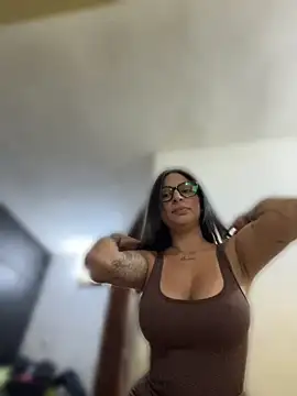 charlotte stevenss  online show from 04-14-26, 01:38