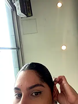 Snapshot of charlotte_stevenss_ chatting on 01-16-26, 04:22 charlotte stevenss online show from 01-16-26, 04:22