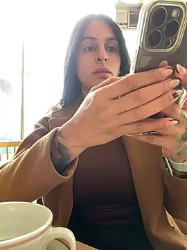 charlotte stevenss  online show from 01-13-26, 05:06