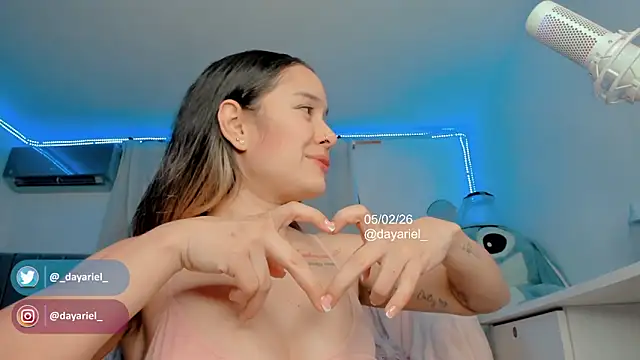 Yellowranger1 online show from 02-06-26, 02:51