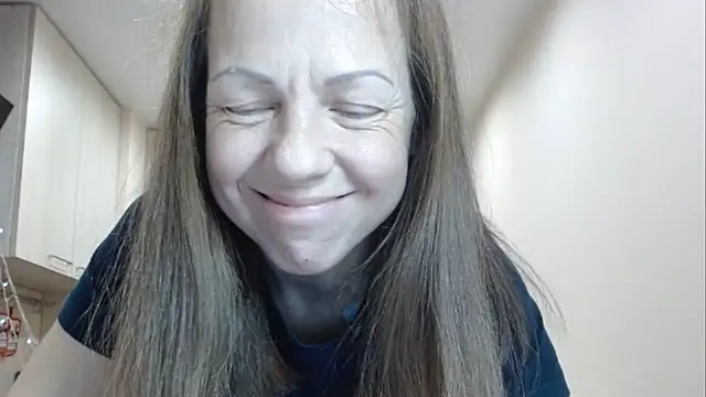 Snapshot of Popppka chatting on 01-14-25, 06:38 Popppka online show from 01-14-25, 06:38