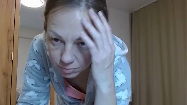Snapshot of Popppka chatting on 01-29-25, 06:17 Popppka online show from 01-29-25, 06:17