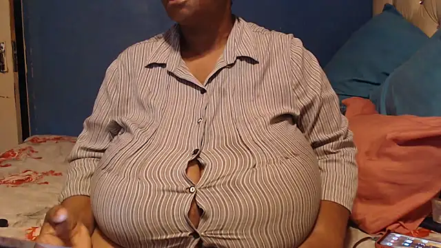 CUTEFIRMMELONSS online show from 02-07-26, 03:58