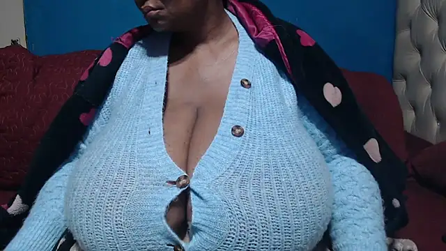 CUTEFIRMMELONSS online show from 05-27-26, 03:25