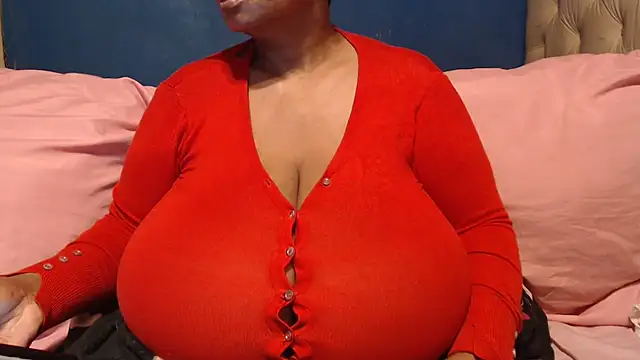 CUTEFIRMMELONSS online show from 10-19-25, 03:31