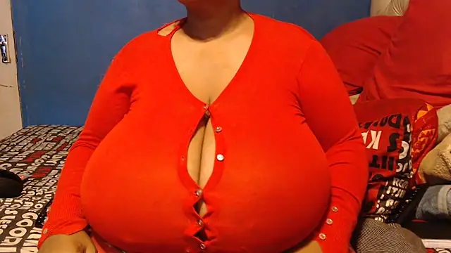 CUTEFIRMMELONSS online show from 11-16-25, 04:12