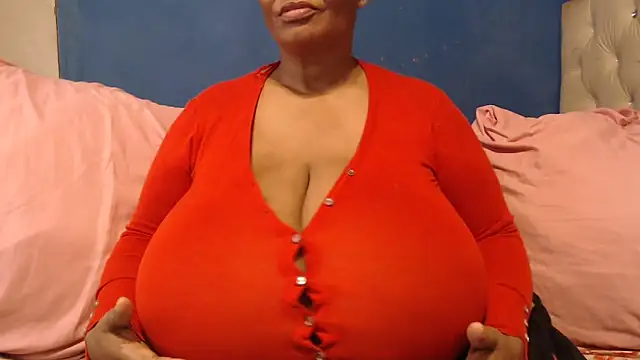 CUTEFIRMMELONSS online show from 10-02-25, 09:45