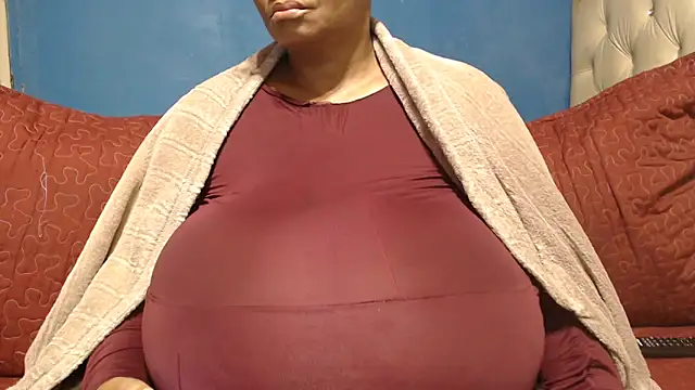 CUTEFIRMMELONSS online show from 05-23-26, 03:27