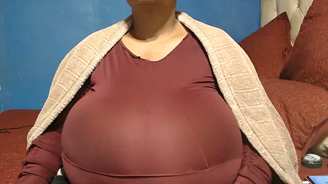 CUTEFIRMMELONSS online show from 05-23-26, 04:50