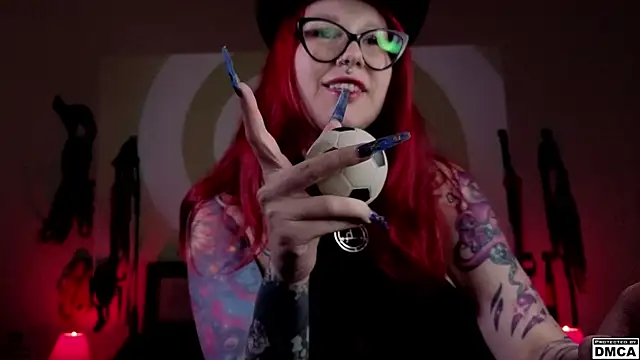 Amanita  Pantherina online show from 03-21-25, 11:44